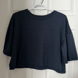Large Cropped Gym Shirt
